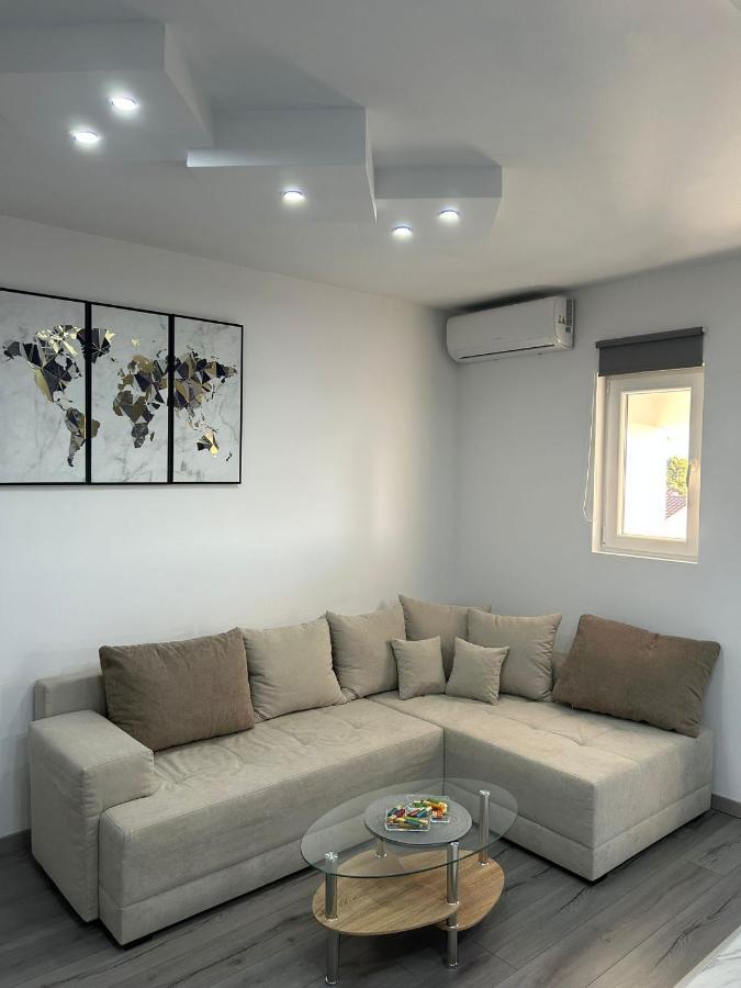 Apartment Marko With A Beautiful View Of The Sea Kastel Sucurac Ngoại thất bức ảnh